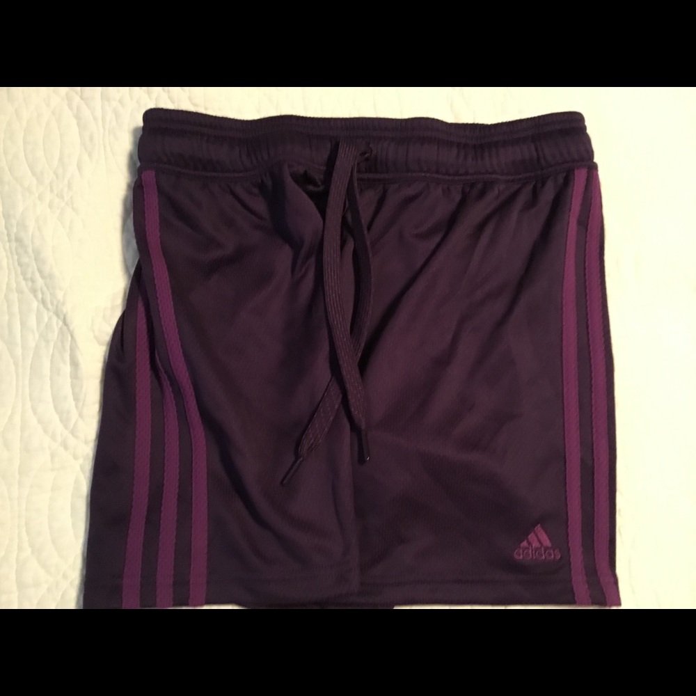 🌸Adidas SZ Small Shorts